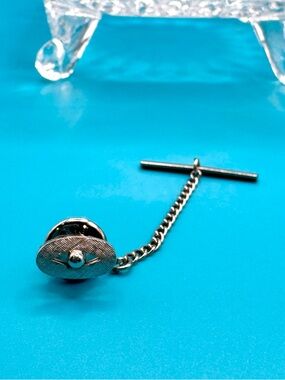 SWANK Silver Tie Tack with Chain Oval Design